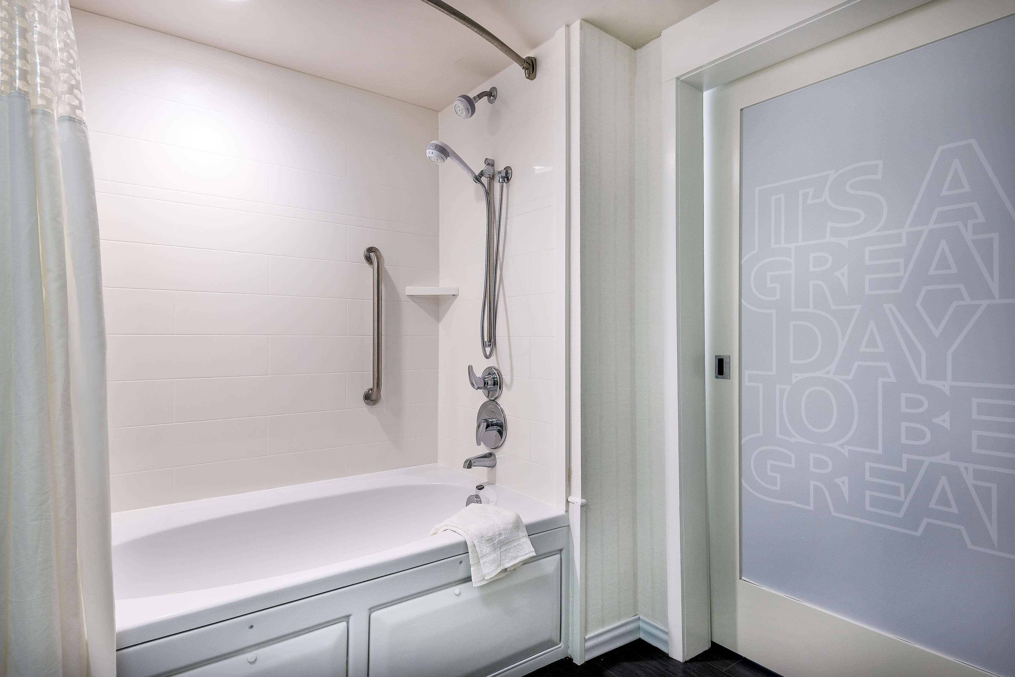 Hampton Inn & Suites Florence Center Экстерьер фото