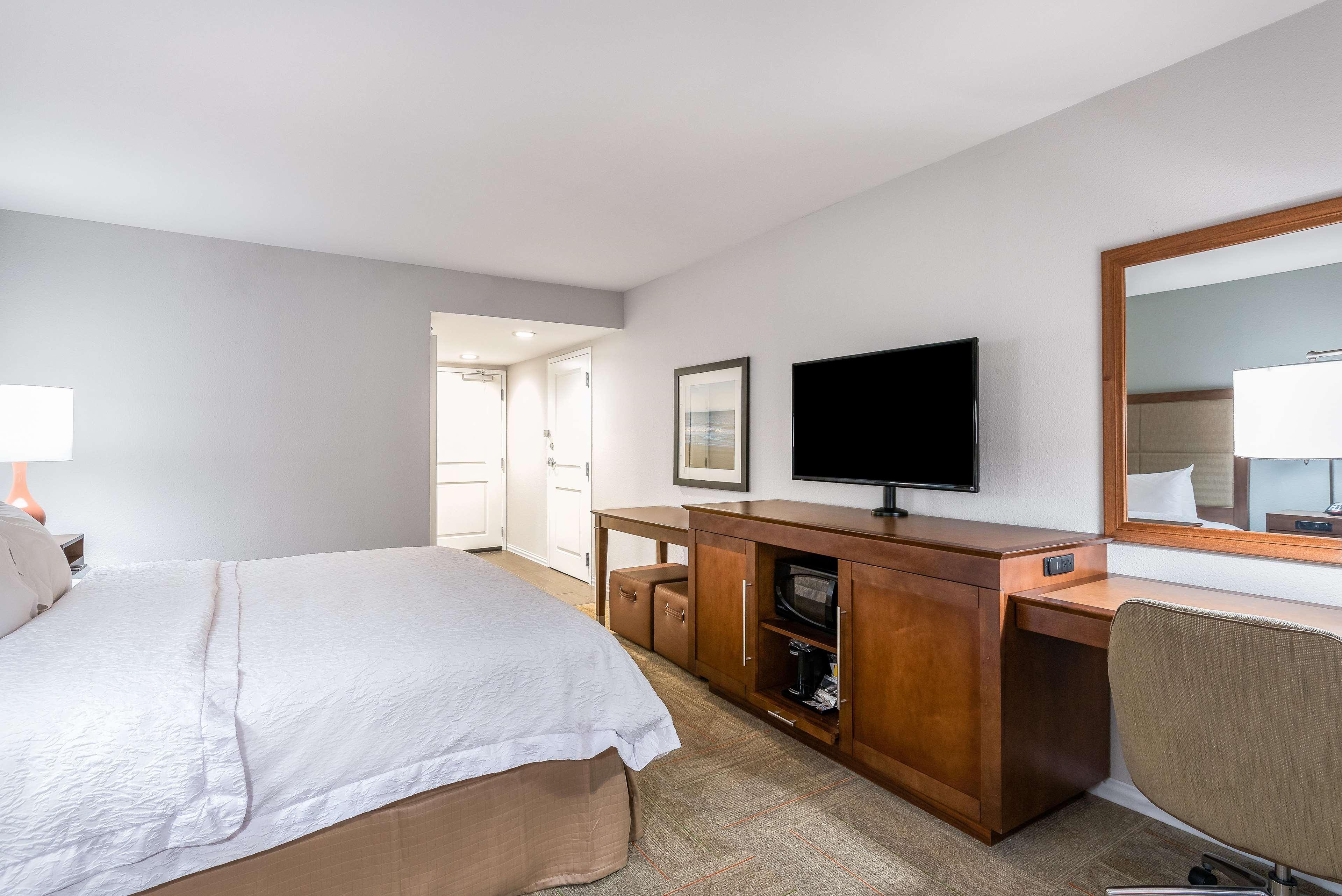 Hampton Inn & Suites Florence Center Экстерьер фото