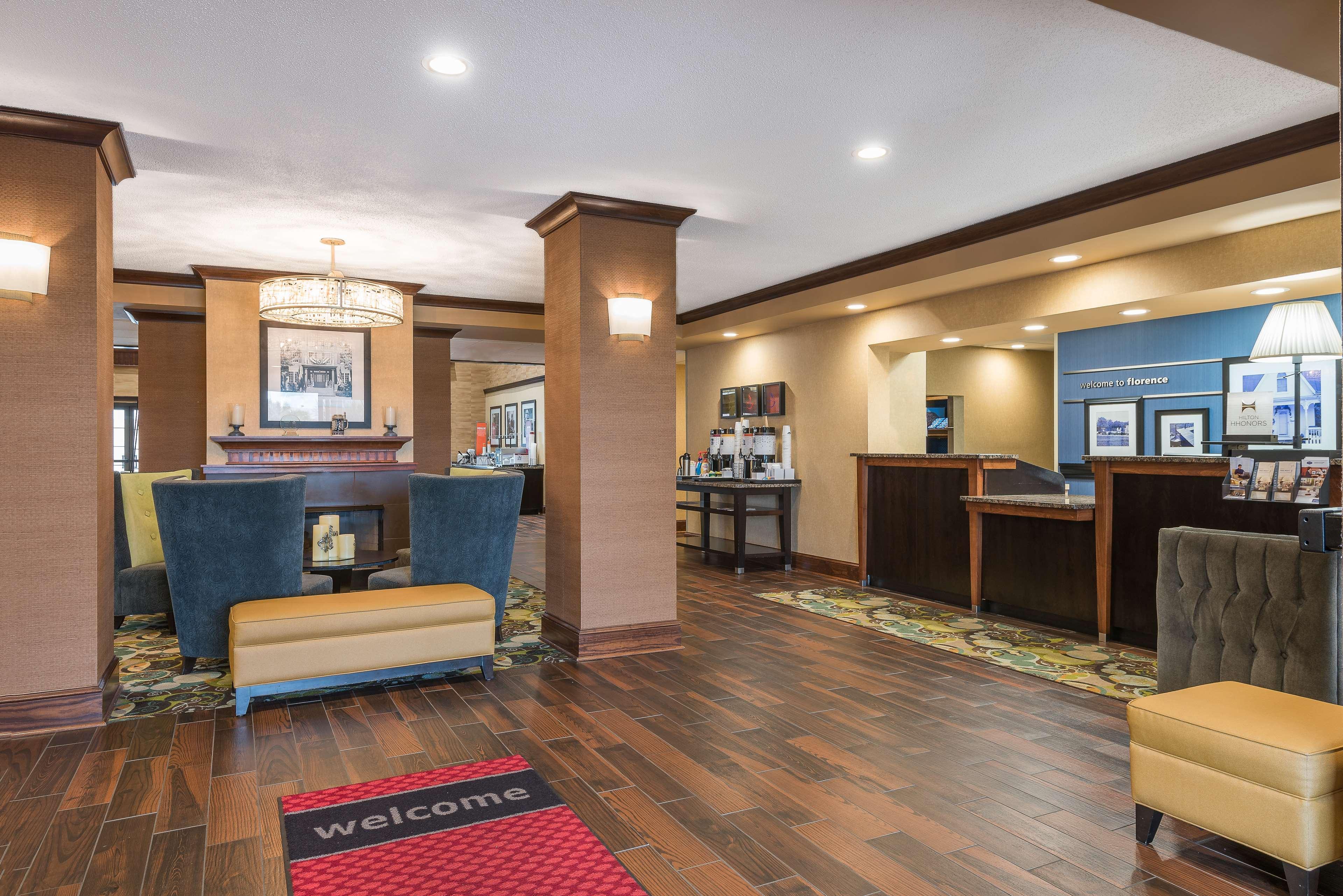 Hampton Inn & Suites Florence Center Экстерьер фото